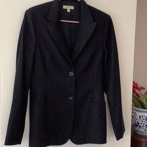Alfred Sung black blazer